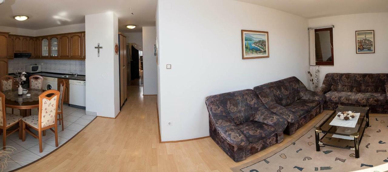 Apartman Ruzica Crikvenica Eksteriør billede
